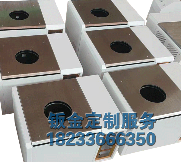 數據堡壘，信賴之選 —— 服務器機柜數據中心
